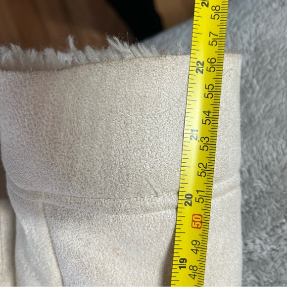 Suede and Faux Fur Jacket - Picture 5 of 6